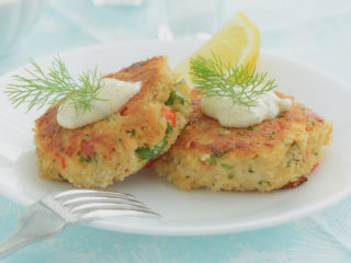 what to serve with crab cakes.jpg
