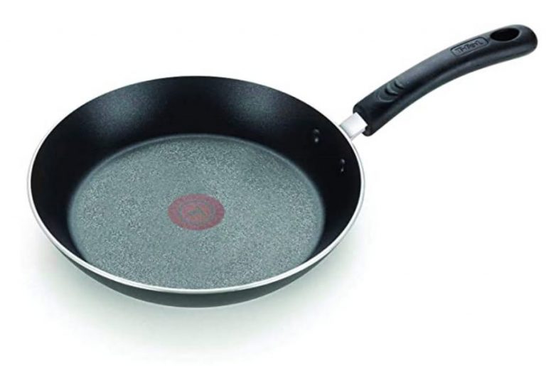 Best Omelette Pan Reviews (2022)