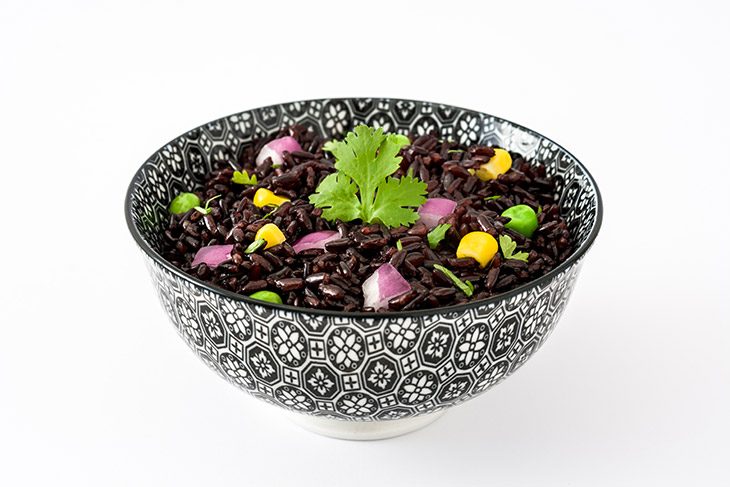 How to Cook Black Rice in a Rice Cooker