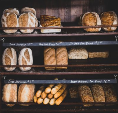 bread_shop_MaeMu_Unsplash bread shop